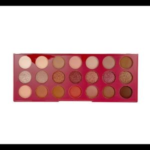 Amuse Eyeshadow Palette